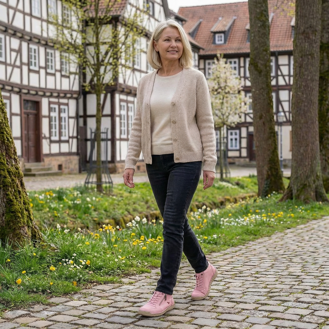 Mila — Comfortable & Supportive Sneakers with Zipper